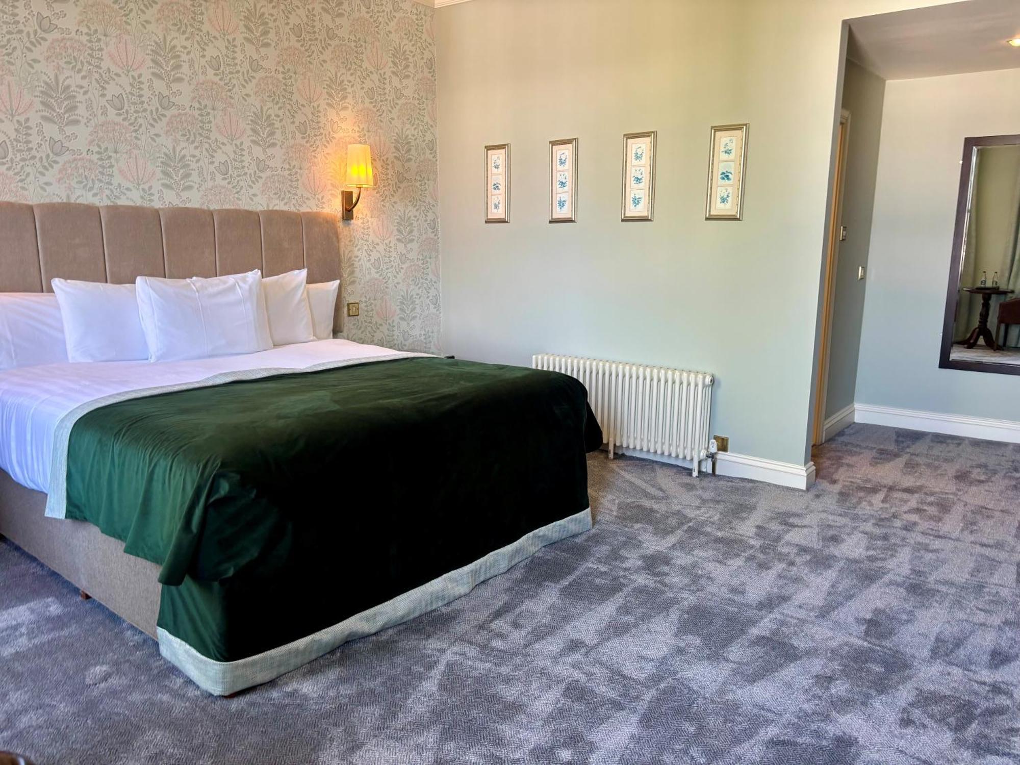 Baileys Hotel