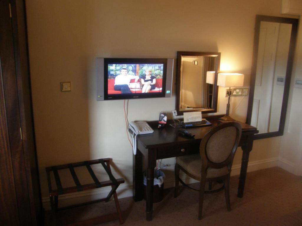 Baileys Hotel